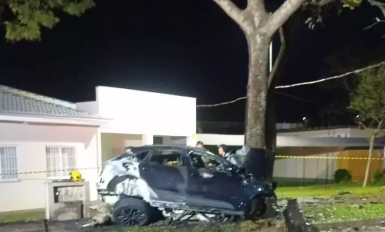 Studio Notícias | Studio TV Jovem morre em acidente após colidir veículo em árvore em Santo Ângelo