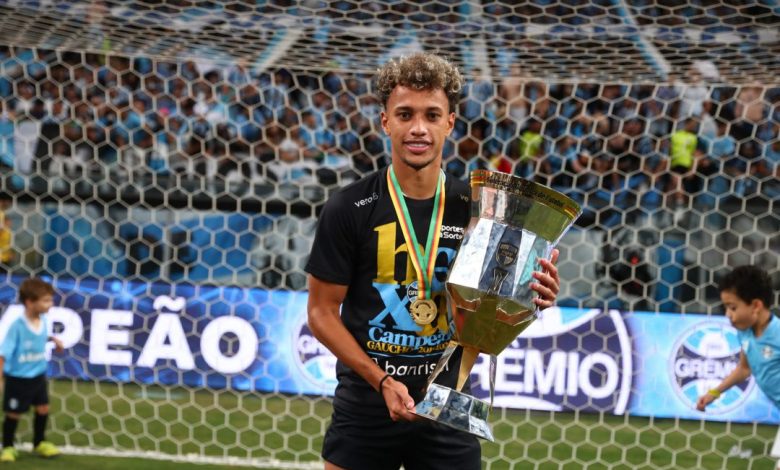Studio Notícias | Studio TV Grêmio comunica a venda do atleta Bitello