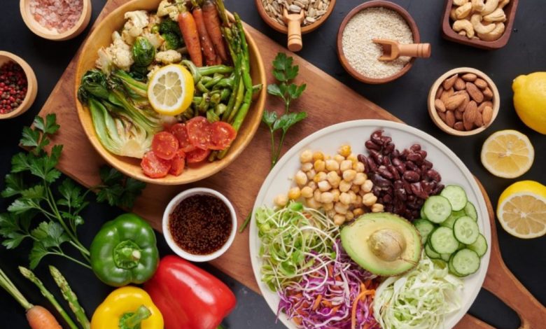 Studio Notícias | Studio TV Dia Mundial do Vegetarianismo: tendência cresce entre os jovens e exige criatividade para manter alimentação equilibrada