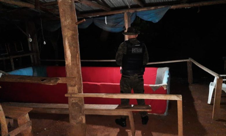 Studio Notícias | Studio TV Brigada Militar flagra rinha de galos em Ametista do Sul