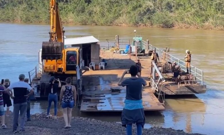 Studio Notícias | Studio TV Chega balsa que fará travessia entre Santa Tereza e São Valentim do Sul