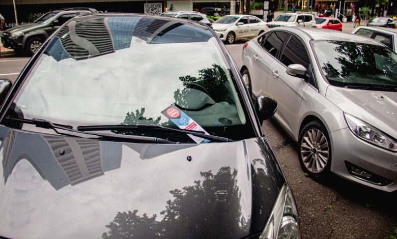 Studio Notícias | Studio TV Secretaria de Trânsito registra queda no uso irregular de vagas do Estacionamento Rotativo em Caxias do Sul
