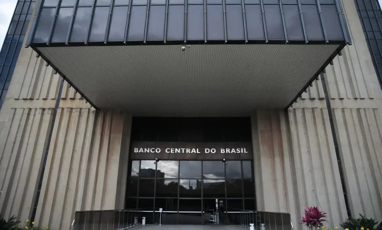 Studio Notícias | Studio TV Mercado eleva para 1,59% projeção de expansão da economia em 2024