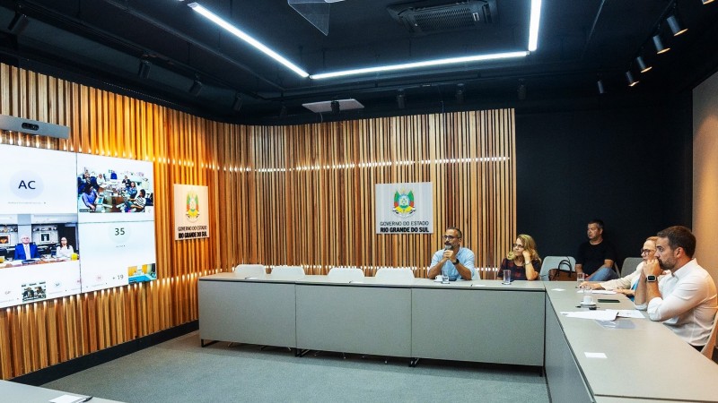 Governador reforça pedido por vacinas contra a dengue em reunião com ministra da Saúde 1 Studio Notícias | Studio TV Governador reforça pedido por vacinas contra a dengue em reunião com ministra da Saúde