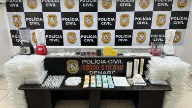 Studio Notícias | Studio TV Pai e filho são presos em laboratório de drogas na divisa de Porto Alegre com Viamão