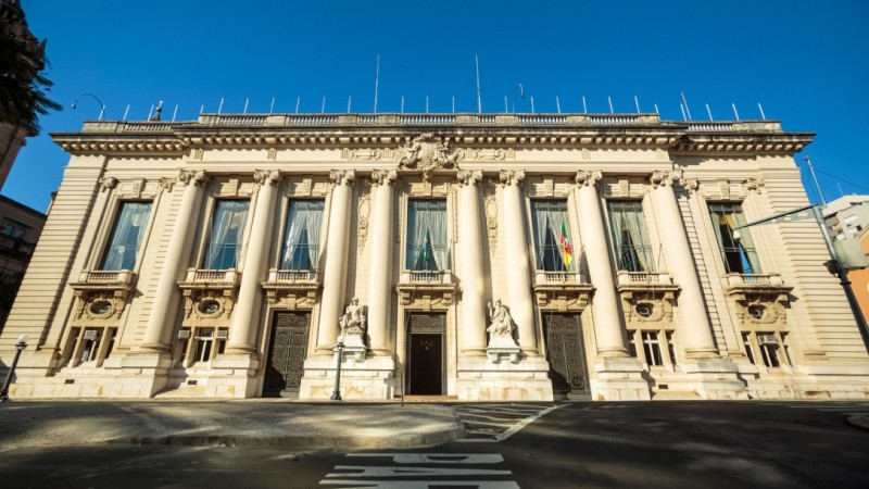 Governo gaúcho pagará metade do 13º salário na sexta-feira (7) 1 Studio Notícias | Studio TV Governo gaúcho pagará metade do 13º salário na sexta-feira (7)