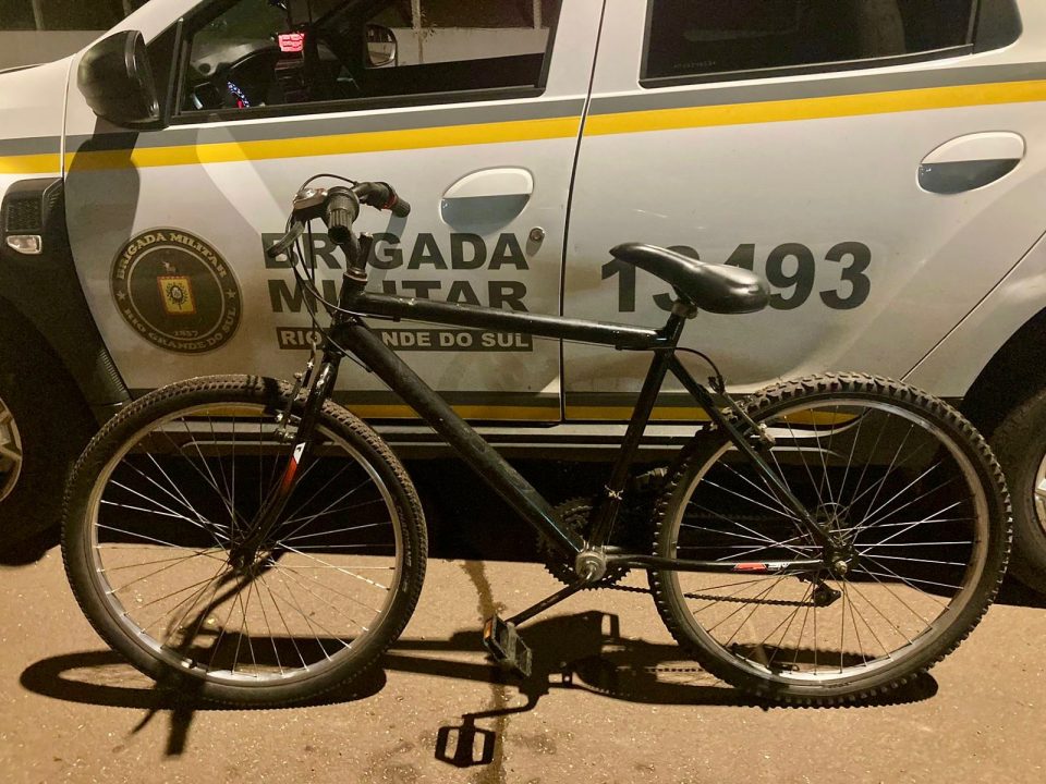 Brigada Militar de Marau apreende bicicleta 1 Studio Notícias | Studio TV Brigada Militar de Marau apreende bicicleta