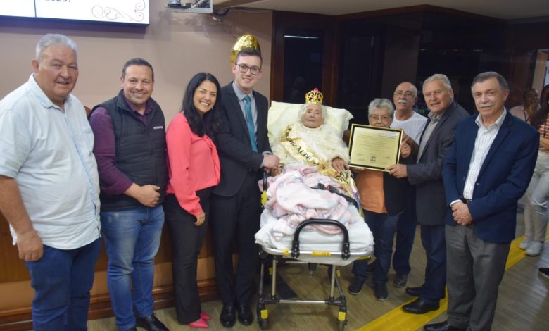 Studio Notícias | Studio TV Mulher mais idosa de Caxias do Sul, Albertina Alves de Albuquerque, morre aos 114 anos