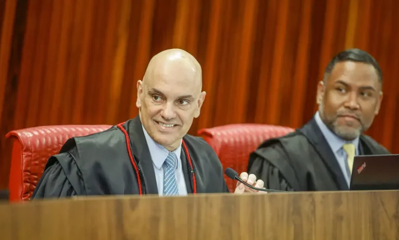 Studio Notícias | Studio TV Moraes deixa a presidência do TSE