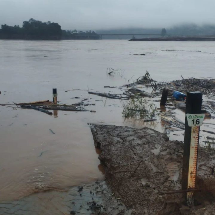 Chuvas fortes elevam níveis de rios em todo o Rio Grande do Sul 1 Studio Notícias | Studio TV Chuvas fortes elevam níveis de rios em todo o Rio Grande do Sul