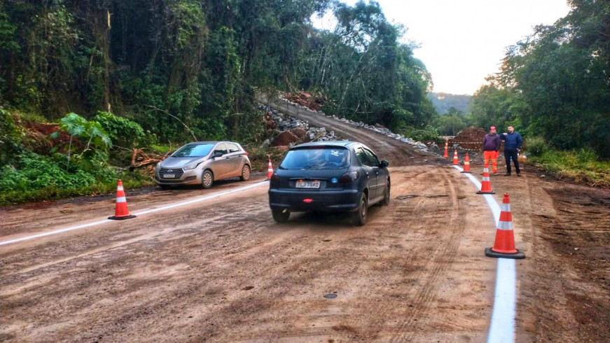 EGR conclui obra e libera desvio alternativo na ERS-129, em Muçum 1 Studio Notícias | Studio TV EGR conclui obra e libera desvio alternativo na ERS-129, em Muçum