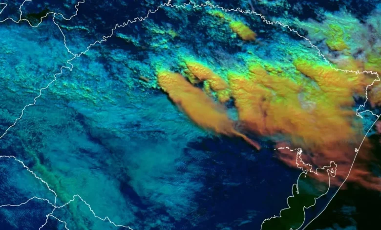Studio Notícias | Studio TV Chuva avançará de Norte para Sul com pancadas localmente fortes