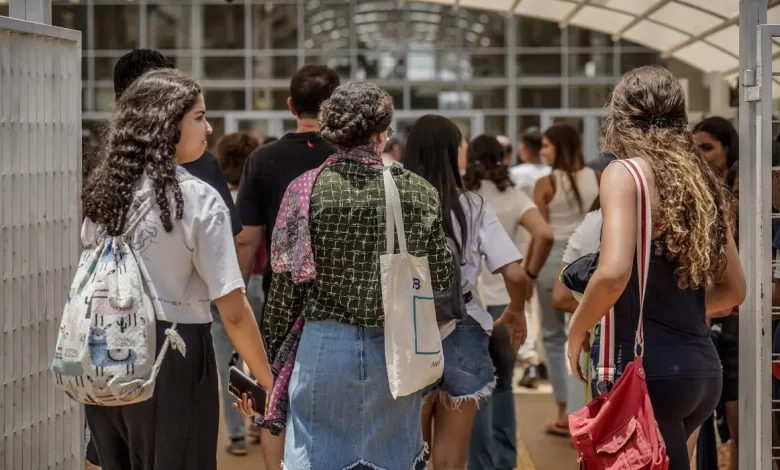 Studio Notícias | Studio TV Inscrições para o Enem 2024 terminam nesta sexta-feira