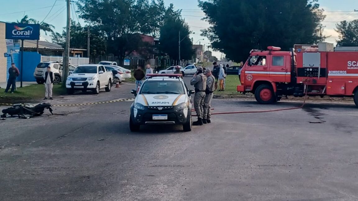 Motociclista morre em acidente de trânsito em Balneário Pinhal 1 Studio Notícias | Studio TV Motociclista morre em acidente de trânsito em Balneário Pinhal
