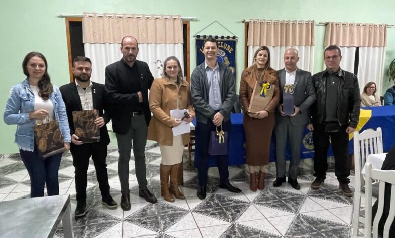 Studio Notícias | Studio TV Janine de Lourdes Baldissera Monfrini assume presidência do Lions Clube de Fagundes Varela