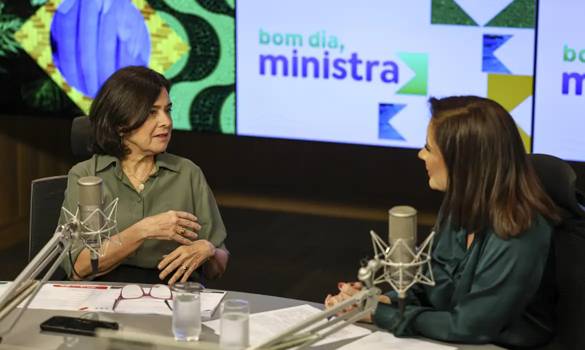 Ministra da Saúde comemora dados da imunização infantil 1 Studio Notícias | Studio TV Ministra da Saúde comemora dados da imunização infantil