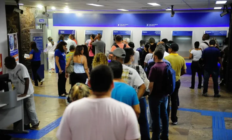 Studio Notícias | Studio TV Caixa lança serviços digitais para MEI, com crédito de até R$ 10 mil