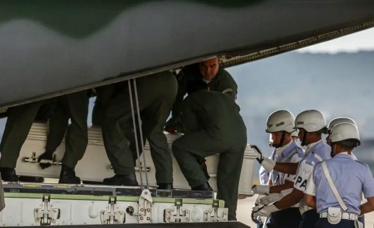 IML identifica 56 vítimas do acidente aéreo em Vinhedo; seis permanecem sem identificação 1 Studio Notícias | Studio TV IML identifica 56 vítimas do acidente aéreo em Vinhedo; seis permanecem sem identificação