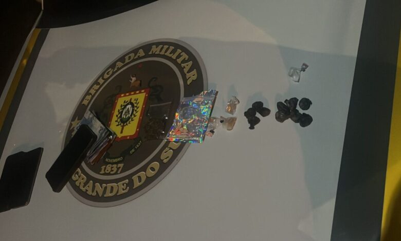 Studio Notícias | Studio TV Brigada Militar prende casal por tráfico de entorpecentes em Flores da Cunha