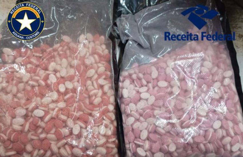 Receita Federal intercepta remessa de drogas em transportadora de Pelotas 1 Studio Notícias | Studio TV Receita Federal intercepta remessa de drogas em transportadora de Pelotas