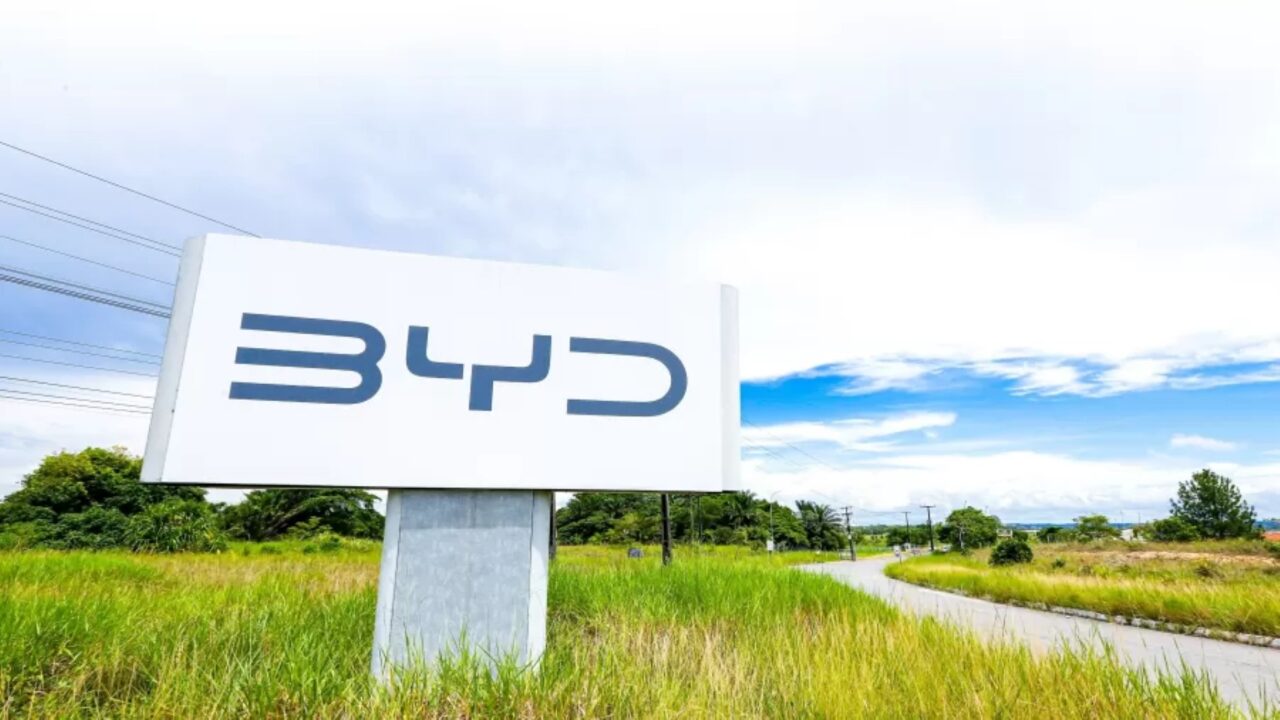 BYD amplia presença no Brasil e planeja fábrica no Rio Grande do Sul 1 Studio Notícias | Studio TV BYD amplia presença no Brasil e planeja fábrica no Rio Grande do Sul
