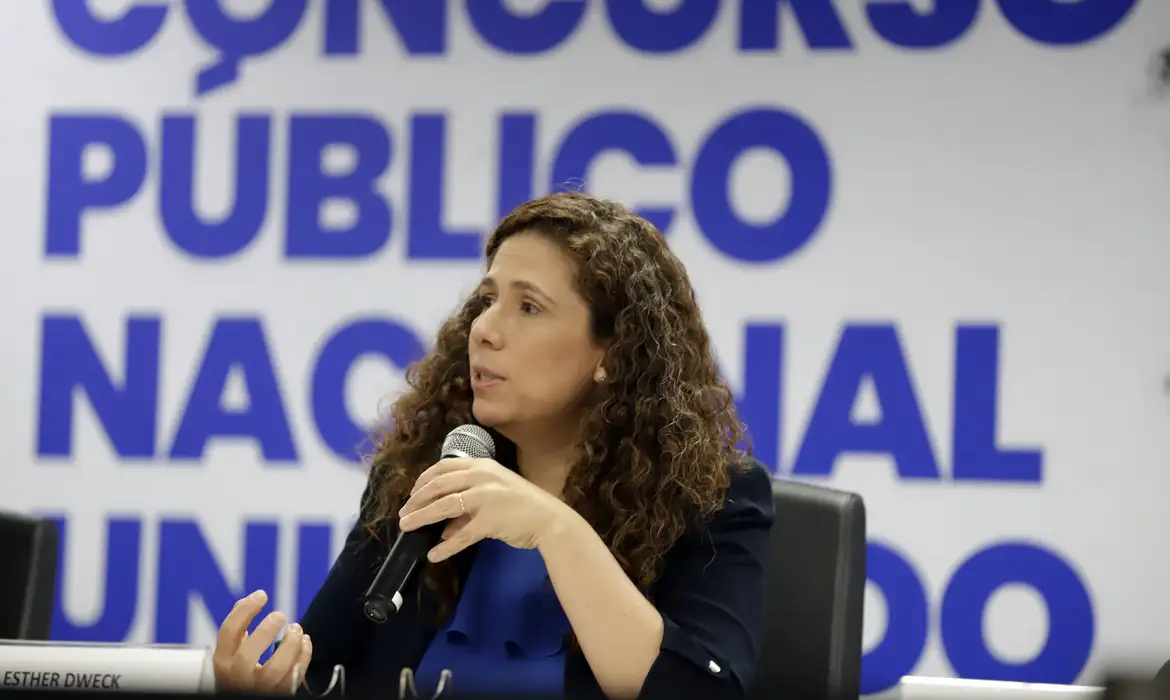CNU: de 2,1 milhões de inscritos, cerca de 1 milhão fizeram as provas 1 Studio Notícias | Studio TV CNU: de 2,1 milhões de inscritos, cerca de 1 milhão fizeram as provas