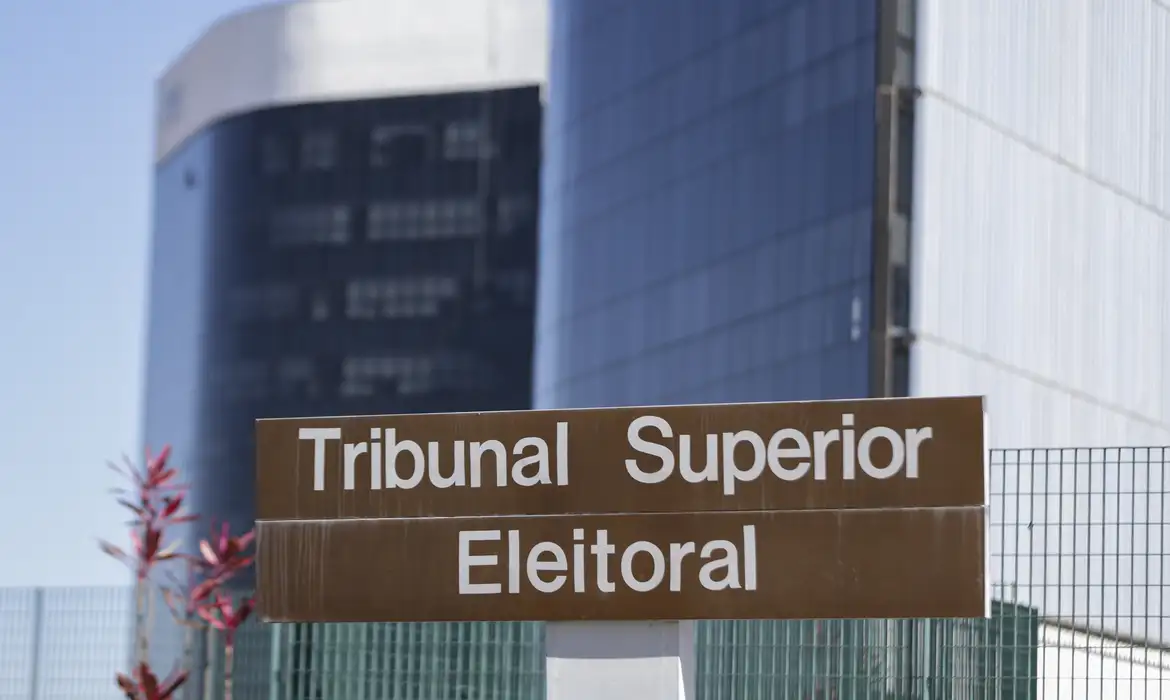 TSE lança canal para receber denúncias de desinformação nas eleições 1 Studio Notícias | Studio TV TSE lança canal para receber denúncias de desinformação nas eleições