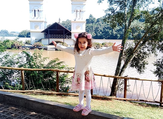Criança de apenas 3 anos perde a vida ao ser atropelada em Erechim 1 Studio Notícias | Studio TV Criança de apenas 3 anos perde a vida ao ser atropelada em Erechim