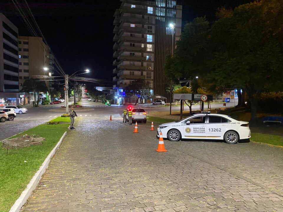Brigada Militar de São Marcos prende homem procurado pela justiça durante Operação Cerco Fechado 1 Studio Notícias | Studio TV Brigada Militar de São Marcos prende homem procurado pela justiça durante Operação Cerco Fechado