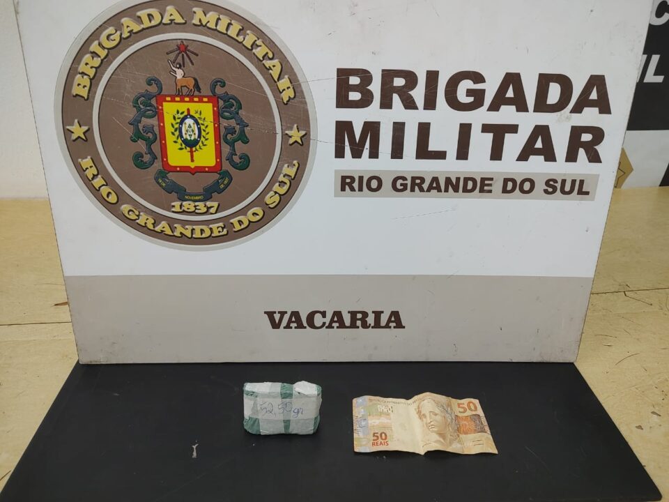 Homem é preso por tráfico de drogas em Vacaria pela Brigada Militar 1 Studio Notícias | Studio TV Homem é preso por tráfico de drogas em Vacaria pela Brigada Militar