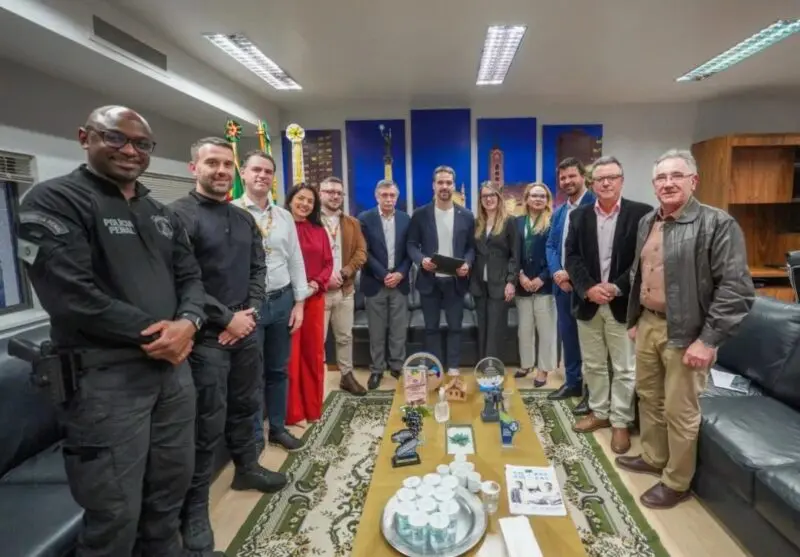 Governador Eduardo Leite anuncia nova penitenciária em Caxias do Sul 1 Studio Notícias | Studio TV Governador Eduardo Leite anuncia nova penitenciária em Caxias do Sul