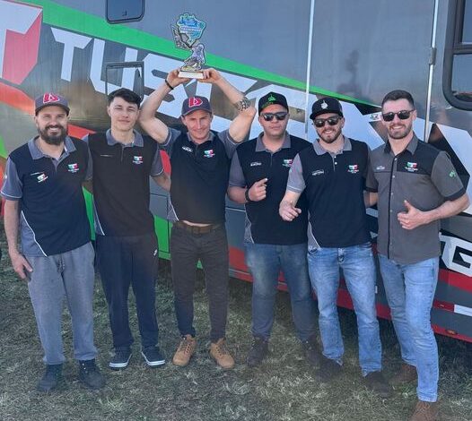 Studio Notícias | Studio TV Pilotos da região brilham no velocross em Ciríaco