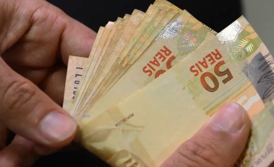 Studio Notícias | Studio TV R$ 2,52 bilhões esquecidos em contas de pessoas que já morreram podem ser resgatados