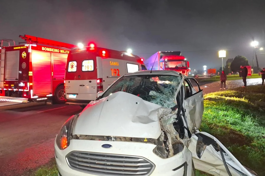 Colisão fatal entre carro e carreta deixa uma vítima na BR-285, em Ijuí 1 Studio Notícias | Studio TV Colisão fatal entre carro e carreta deixa uma vítima na BR-285, em Ijuí