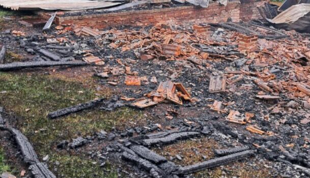 Studio Notícias | Studio TV Incêndio destrói residência na zona rural de Capão Bonito do Sul