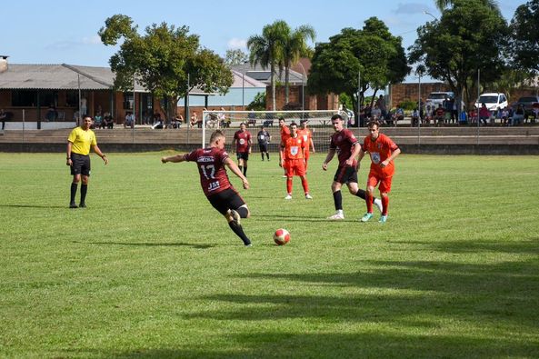 Studio Notícias | Studio TV Confira os placares da rodada do Campeonato Municipal de Futebol de Campo de Cotiporã