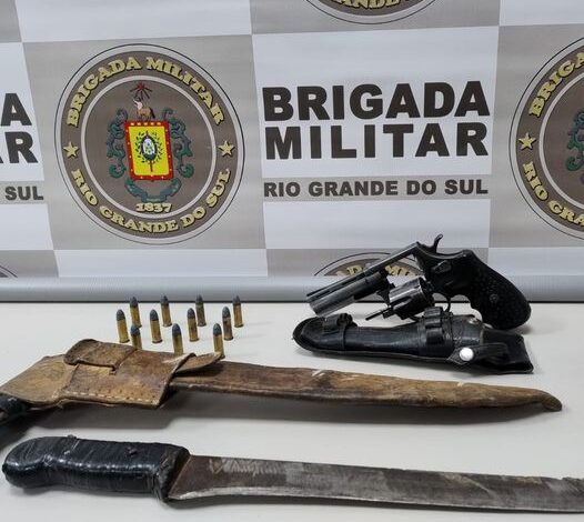 Studio Notícias | Studio TV Homem é preso por porte ilegal de arma de fogo em Gentil