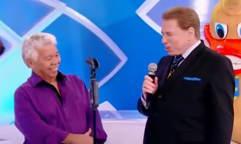 Roque, ex-assistente de Silvio Santos, segue internado na UTI com tumor cerebral 1 Studio Notícias | Studio TV Roque, ex-assistente de Silvio Santos, segue internado na UTI com tumor cerebral