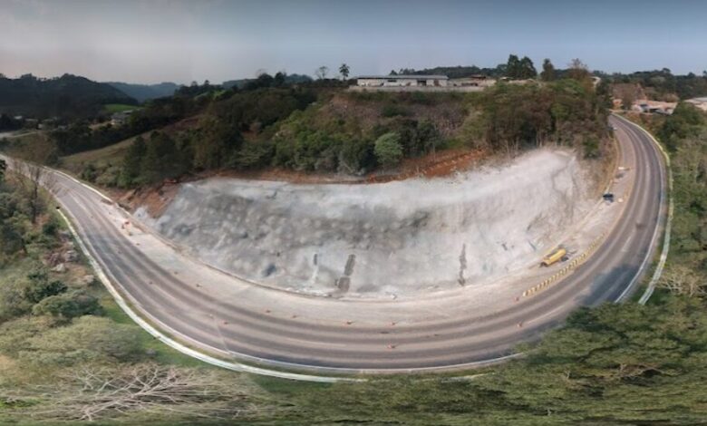 Studio Notícias | Studio TV Trecho da BR-470 em Carlos Barbosa é recuperado em cinco meses