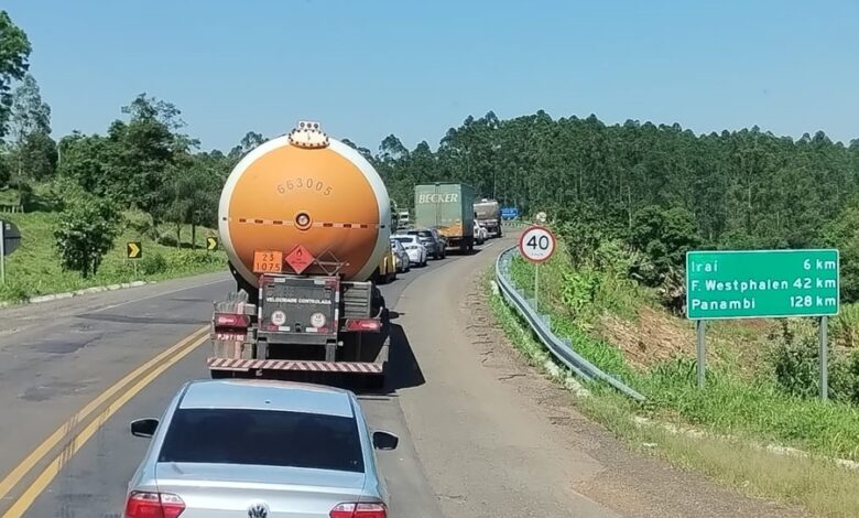Studio Notícias | Studio TV Indígenas bloqueiam a BR-386, em Iraí, em protesto contra o Marco Temporal