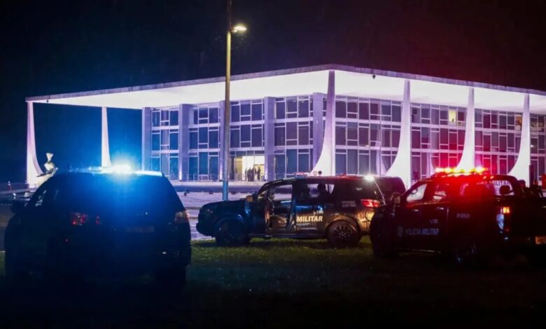 Studio Notícias | Studio TV Polícia Federal investiga explosões em Brasília como ato terrorista