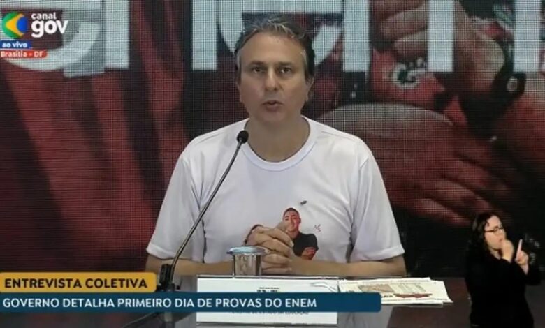 Studio Notícias | Studio TV Índice de abstenção no primeiro dia do Enem cai para 26,6%