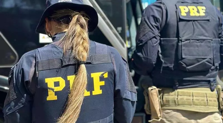 PRF prende homem por porte ilegal de arma de fogo em Rio Grande 1 Studio Notícias | Studio TV PRF prende homem por porte ilegal de arma de fogo em Rio Grande