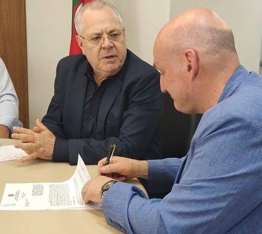 Studio Notícias | Studio TV Prefeito de Fagundes Varela firma convênio para instalação de cisternas em propriedades rurais