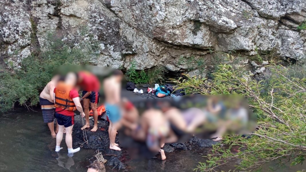 Dois jovens morrem afogados na cachoeira do Rio São Marcos 1 Studio Notícias | Studio TV Dois jovens morrem afogados na cachoeira do Rio São Marcos