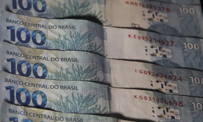 Studio Notícias | Studio TV Pagamento do PIS/Pasep começa nesta terça para mais de 4 milhões de trabalhadores