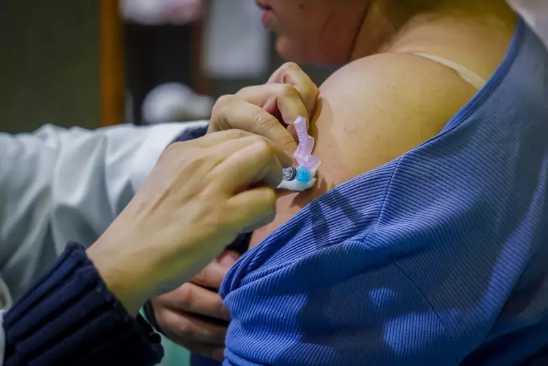 Distribuição de vacinas contra Covid-19 para crianças menores de 5 anos avança no RS 1 Studio Notícias | Studio TV Distribuição de vacinas contra Covid-19 para crianças menores de 5 anos avança no RS