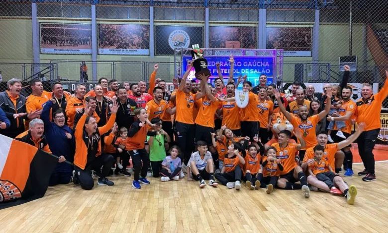 Studio Notícias | Studio TV ACBF vence Atlântico na prorrogação e conquista Série Ouro de Futsal