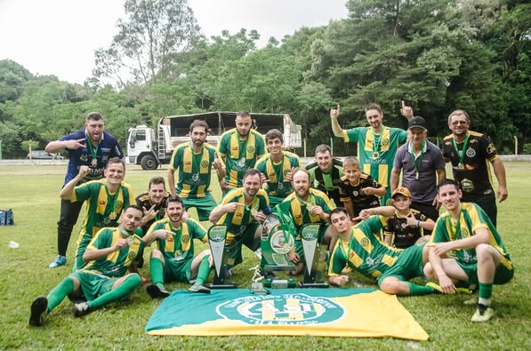 Studio Notícias | Studio TV São Lourenço vence a Taça Delmar Luchesi nos pênaltis e consagra competição de Futebol Sete