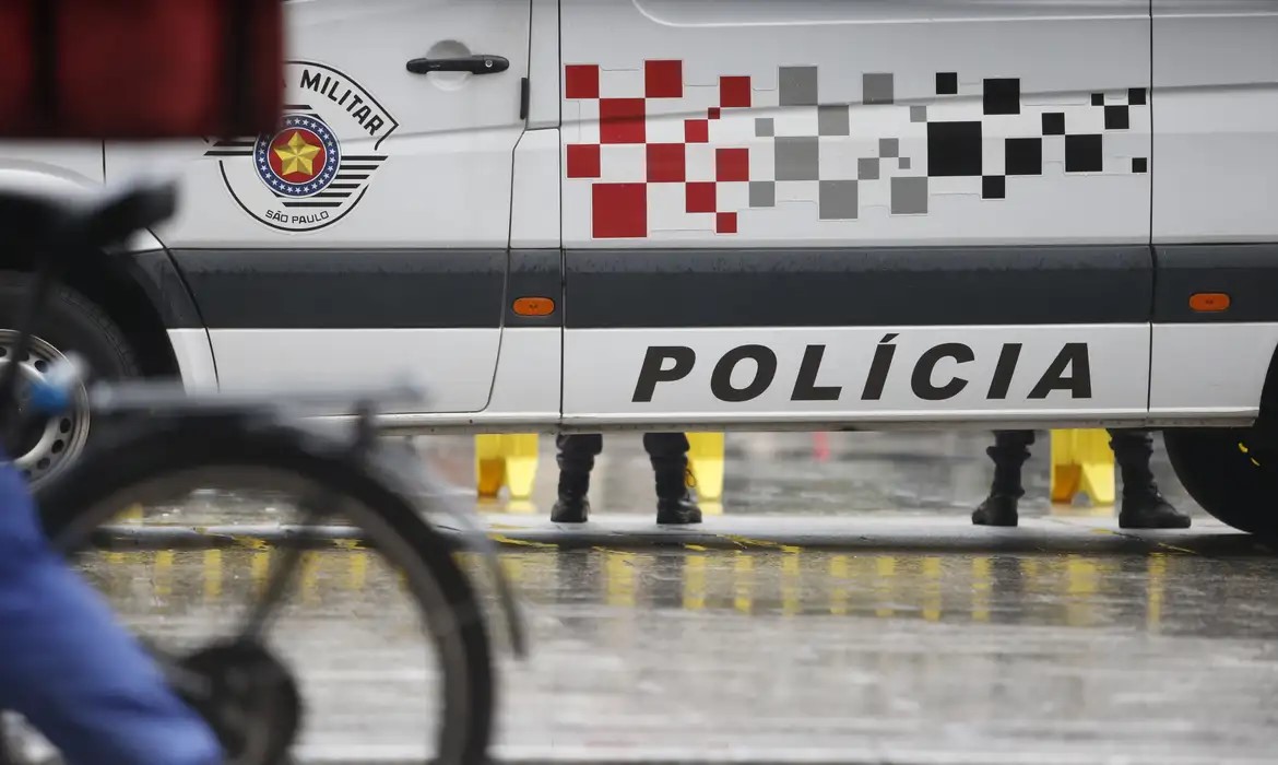Corregedoria prende PM suspeito de executar delator em aeroporto de SP 1 Studio Notícias | Studio TV Corregedoria prende PM suspeito de executar delator em aeroporto de SP